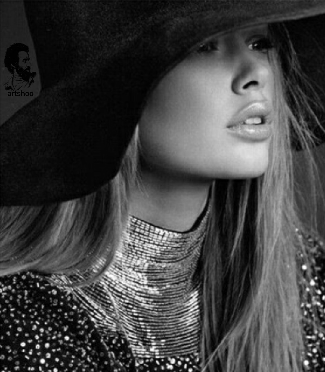 مدل سیاه قلم اورژینال